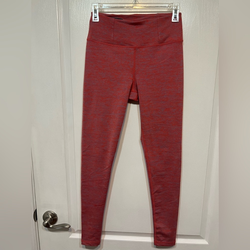 NWOT Manduka Essential Leggings small pink space dye